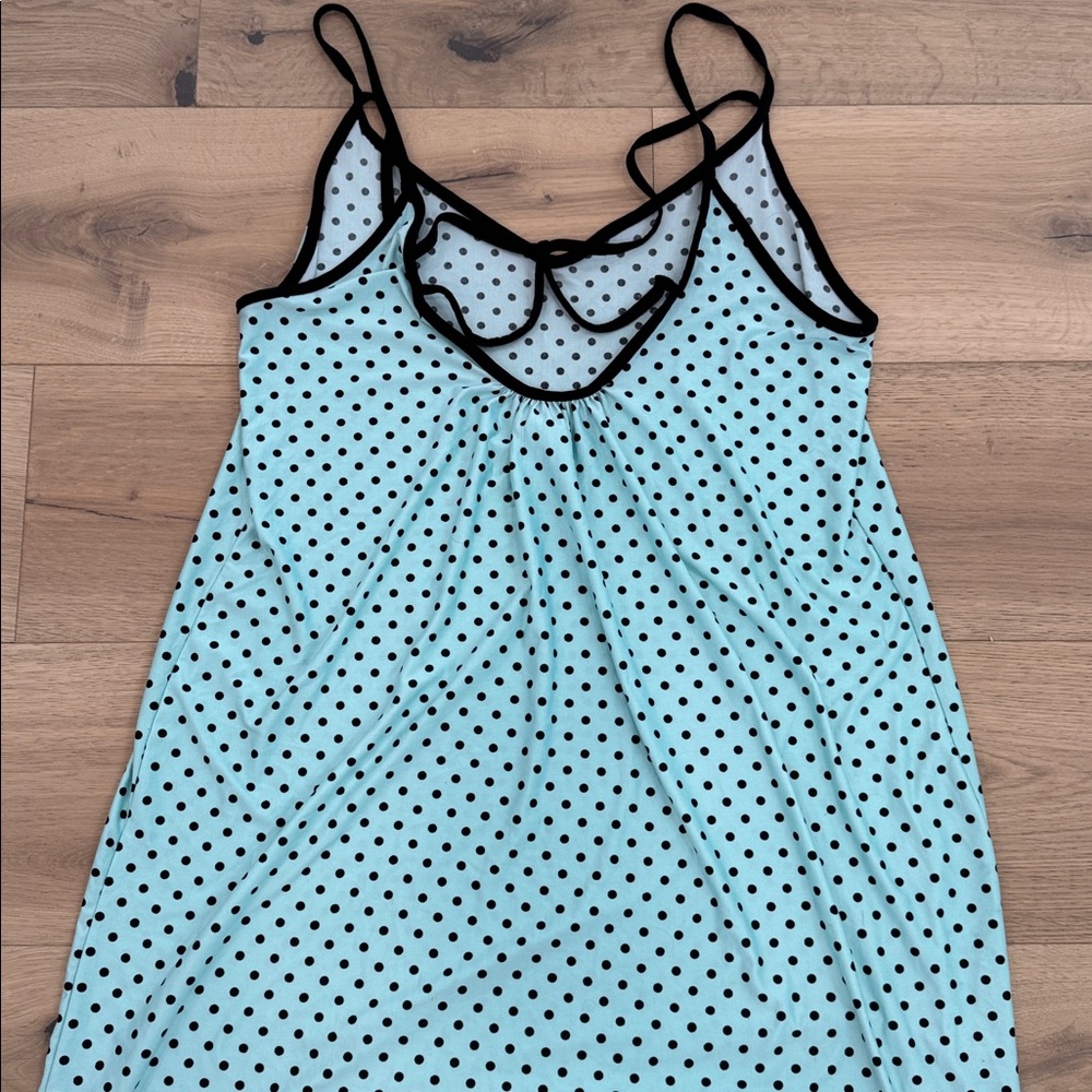Secret Treasures Women's Large 12-14 Nightgown Sleepwear
Turquoise Black Dots - Picture 7 of 8
